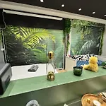 Ciné Jungle Projecteur 4k Cœur De 6 Apartamento *